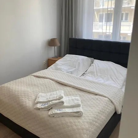 Plaza Zachodnia Апартаменты